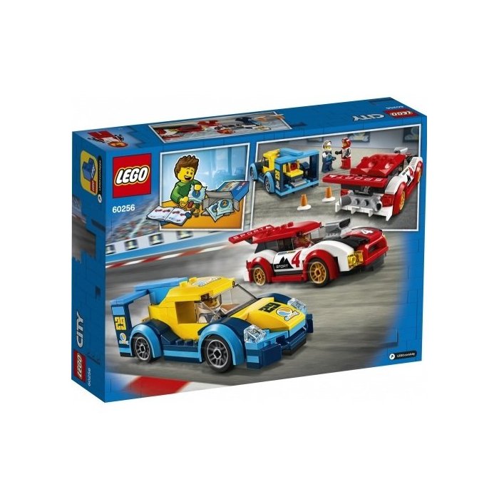 LES VOITURES DE COURSE LEGO 60256