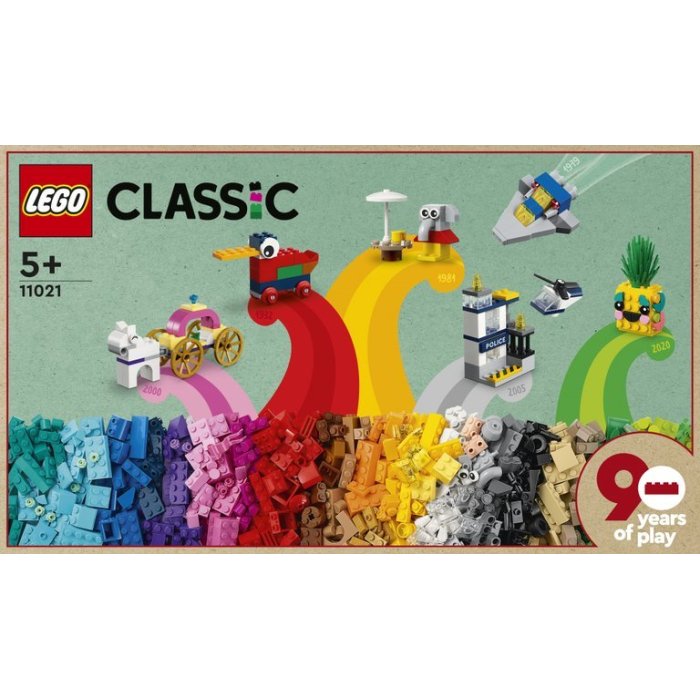 90 ANS DE JEU LEGO 11021