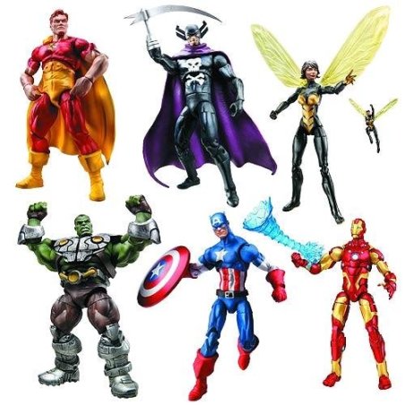 AVENGERS FIG PLATINUM...